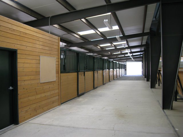 Barn/Stalls，谷仓/畜棚
